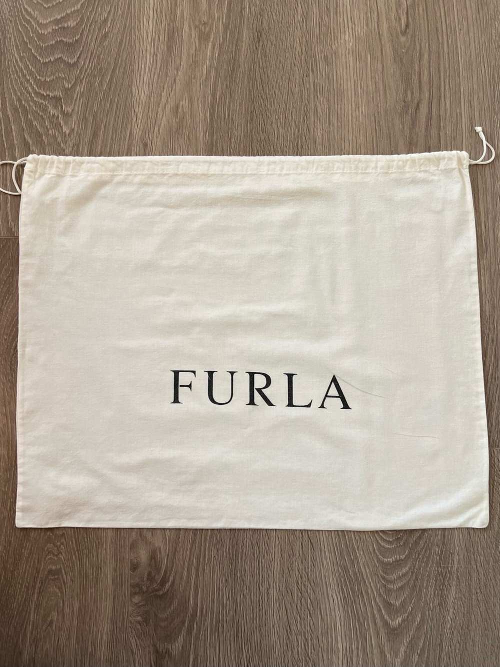 Furla dust bag (CC470)